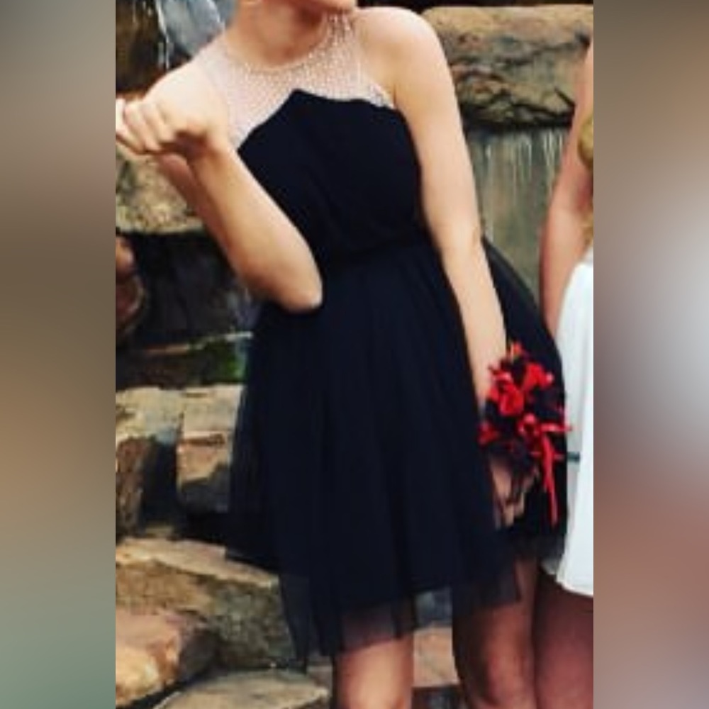 Homecoming. party. Wedding guest. Day/night dress